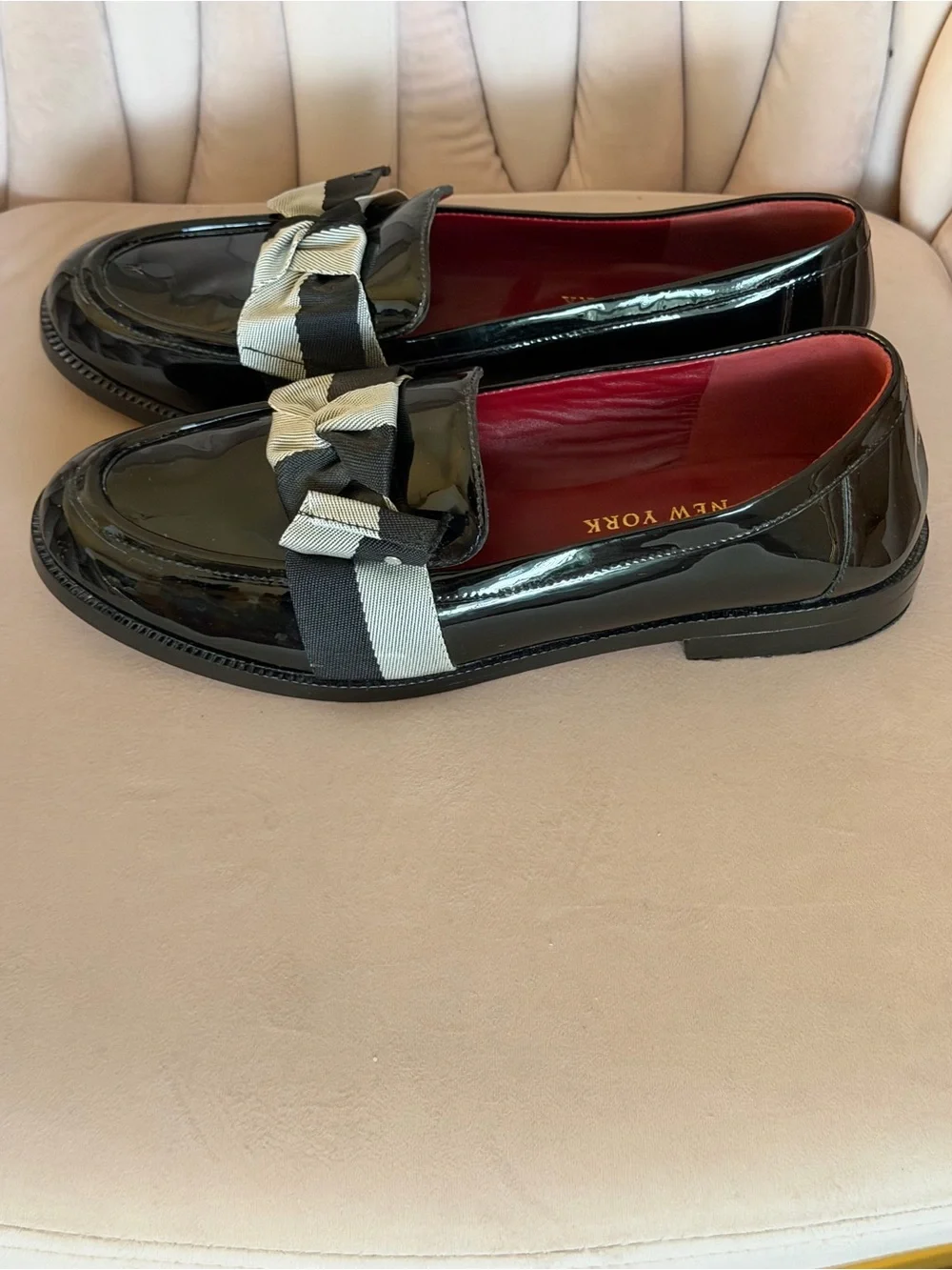 kate spade Leandra Black Patent Leather Loafers w/ Gray & Black Bow RETAIL $198